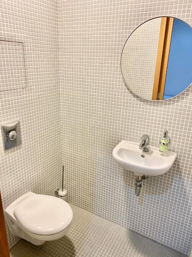 Apartment Korunni Dvur, 2 Free Parkings Prága Kültér fotó